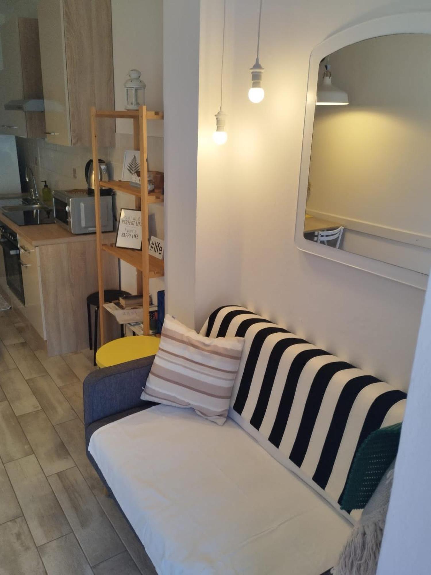 Apartments Lucia Паг Екстер'єр фото