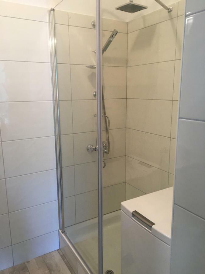 Apartments Lucia Паг Екстер'єр фото